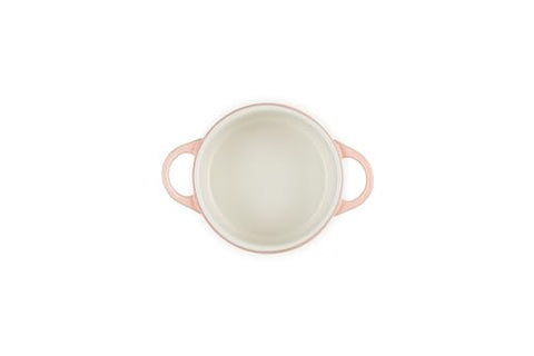 Even heating and heat retention of Le Creuset cocotte enhance table warmth.