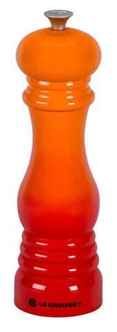 Le Creuset pepper mill ceramic grinder close-up shows durable grinding capability for fresh flavor.
