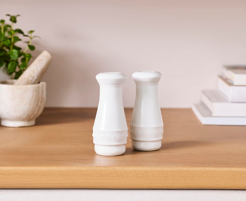 Le Creuset shaker's compact size fits neatly on a table or shelf.