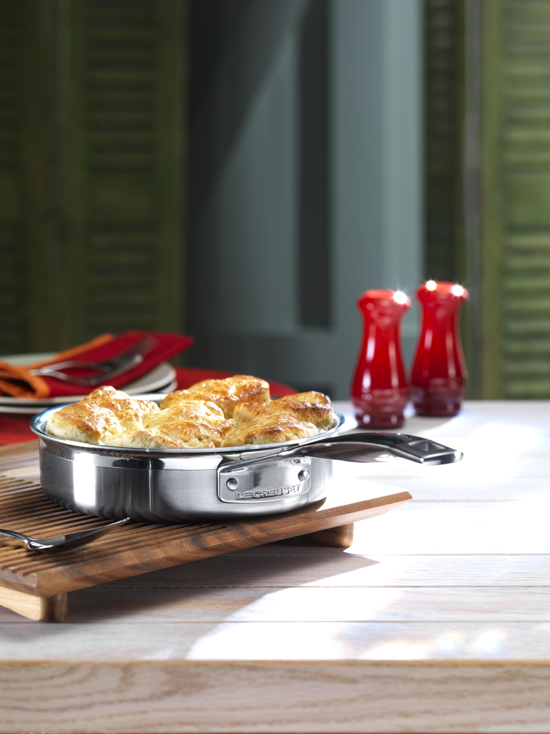 Le Creuset Cerise shaker set in a gift-ready box for gifting