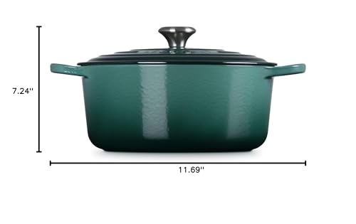 Artichaut Dutch Oven ready for table presentation and sharing.