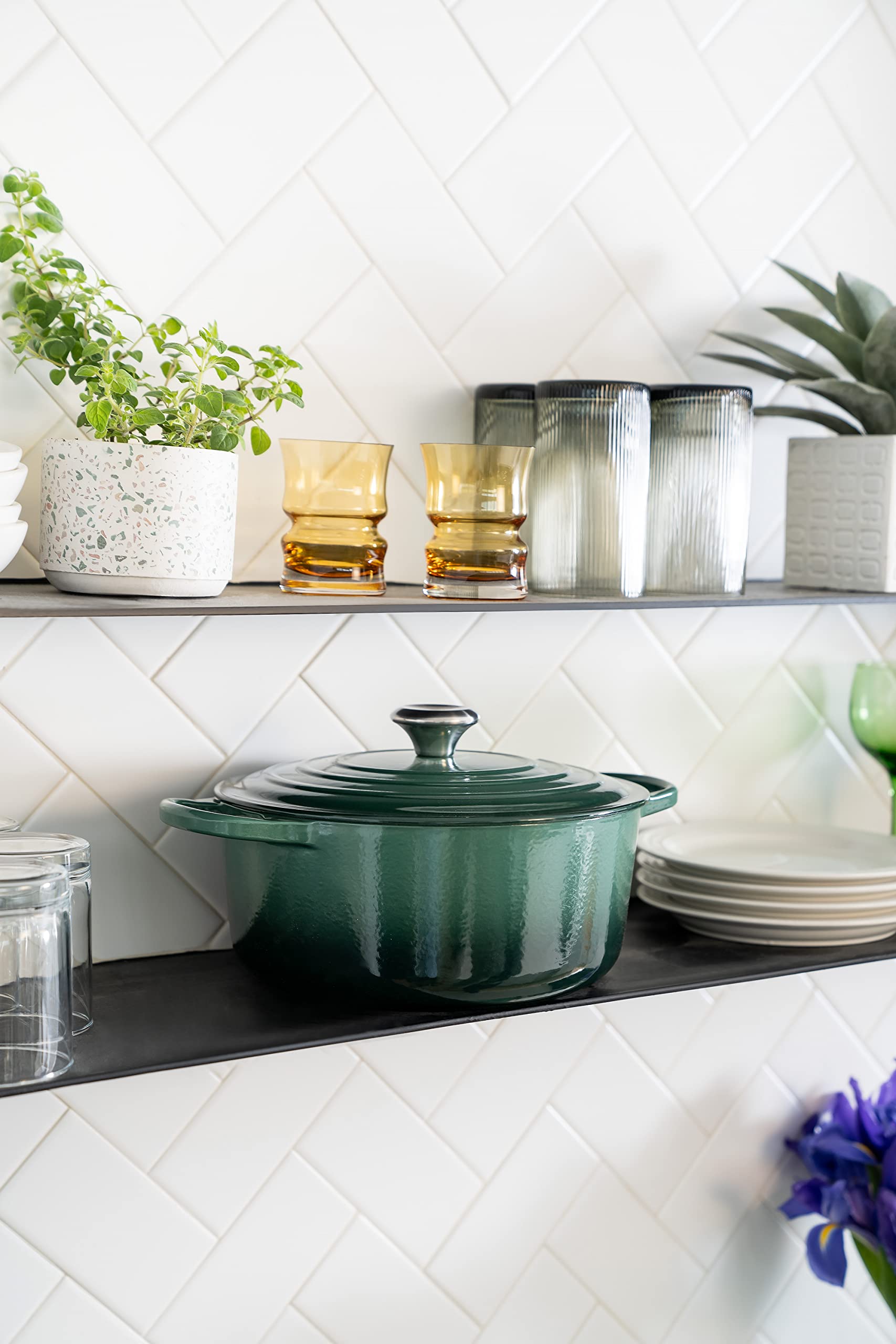 Oven-safe up to 500°F for seamless stove-to-oven transitions in Artichaut.