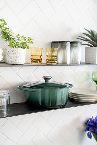 Oven-safe up to 500°F for seamless stove-to-oven transitions in Artichaut.