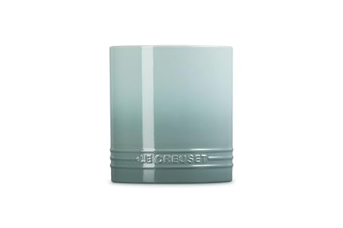 Le Creuset Signature Crock front close-up emphasizes durable, easy-to-clean surface