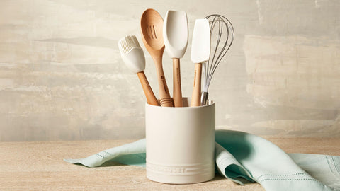Le Creuset Utensil Crock with utensils shows quick access during cooking