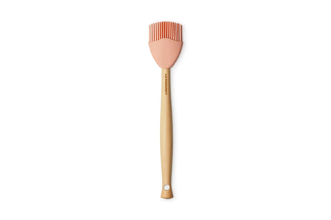 Le Creuset silicone craft basting brush head detail for even sauce distribution