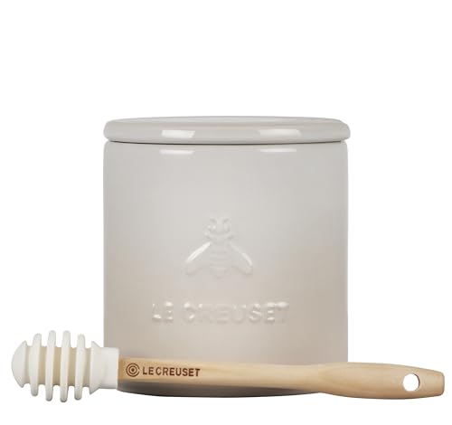 Le Creuset silicone honey dipper included for mess-free honey application.