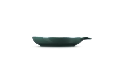 Le Creuset spoon rest artichaut textured stoneware captures everyday durability and style.