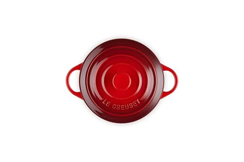 Le Creuset Stoneware Cocotte Cerise demonstrates even heat distribution.
