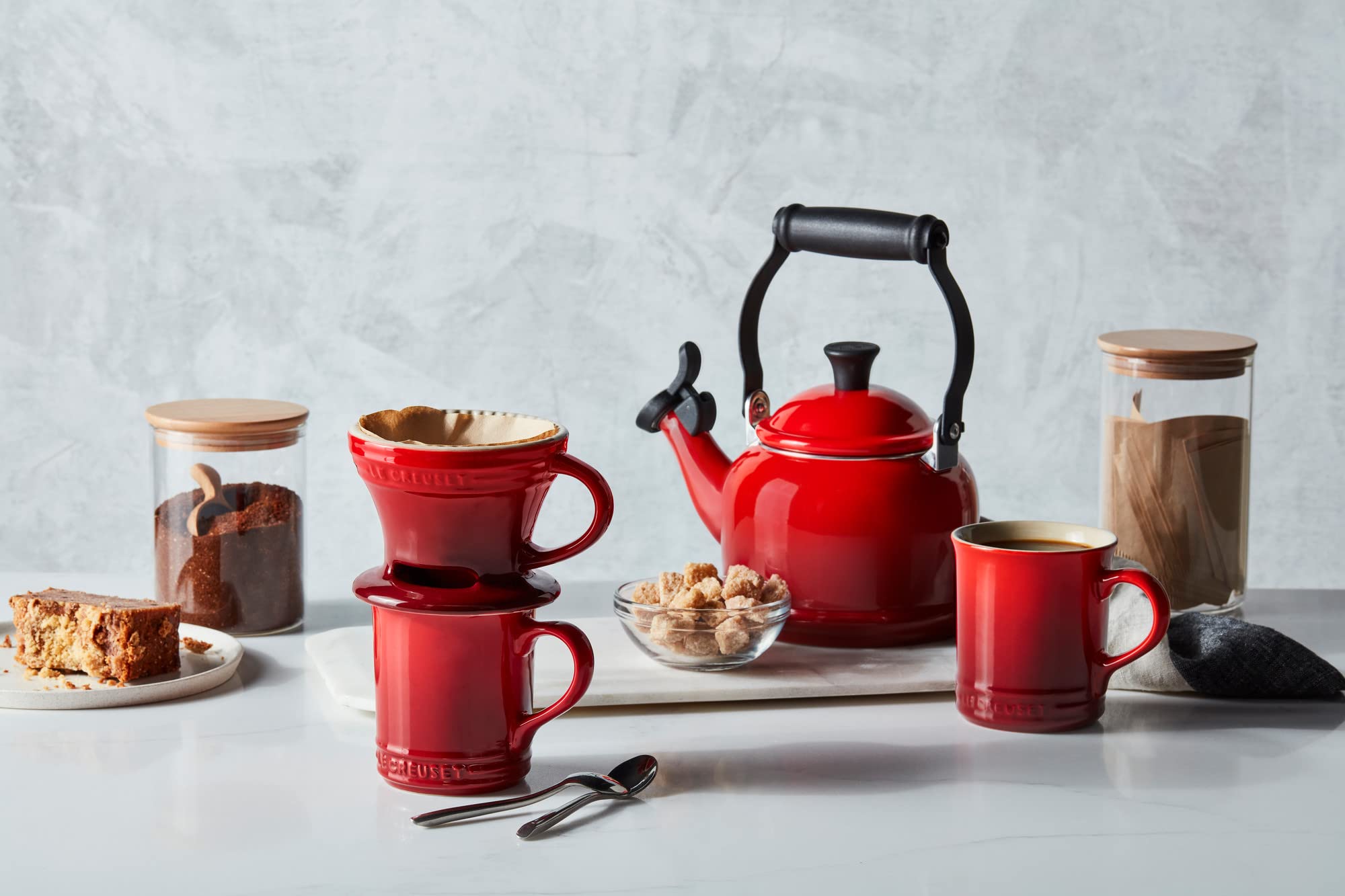 Le Creuset Cerise set packaging communicates gift-ready presentation
