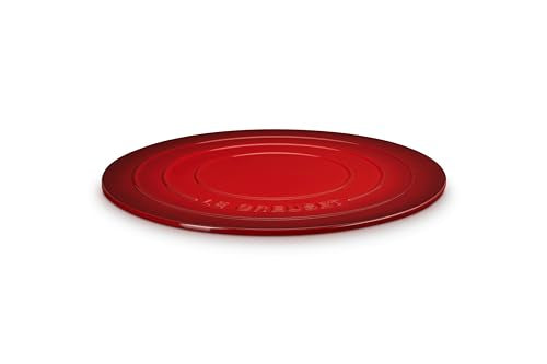 Le Creuset Cerise pizza stone unglazed side delivers crispy crusts