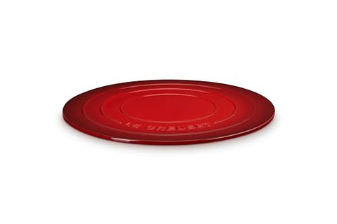 Le Creuset Cerise pizza stone unglazed side delivers crispy crusts