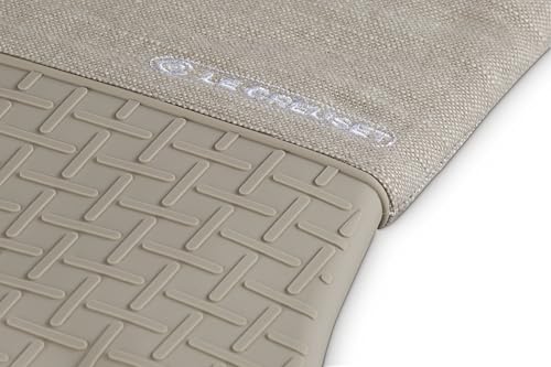 Le Creuset Textile Oven Mitt 15-inch sable with exclusive silicone pattern for a secure grip