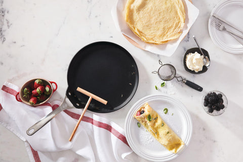 Le Creuset Toughened Nonstick PRO crepe pan Rateau 11, dishwasher safe for easy cleanup.