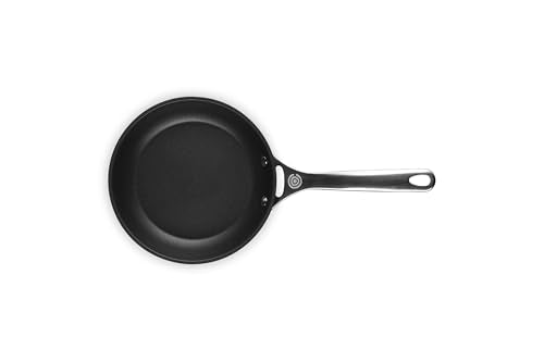 Le Creuset Toughened Nonstick PRO Fry Pan 4x-strong coating for durable everyday use