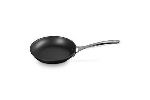 Le Creuset Toughened Nonstick PRO Fry Pan 8-inch overview for versatile cooking