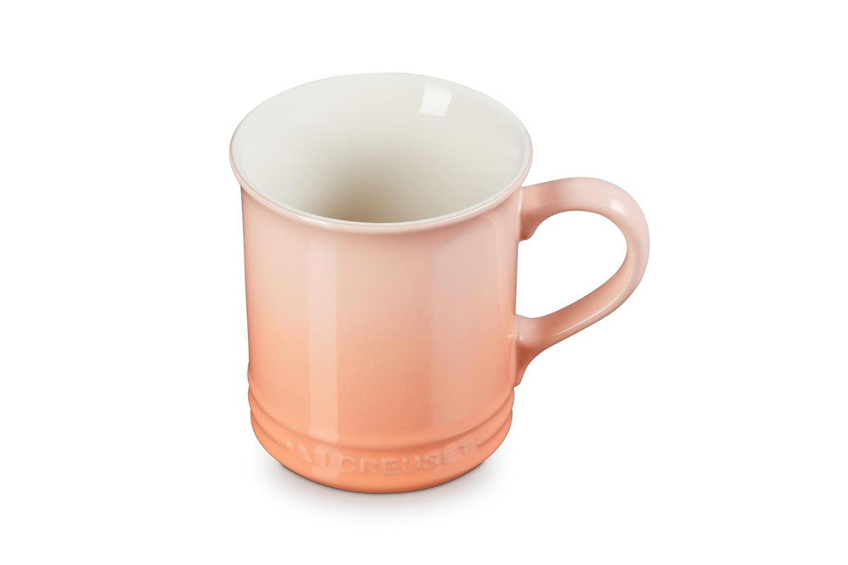 Le Creuset Vancouver mug in Peche glaze, 14 oz, ideal for coffee.