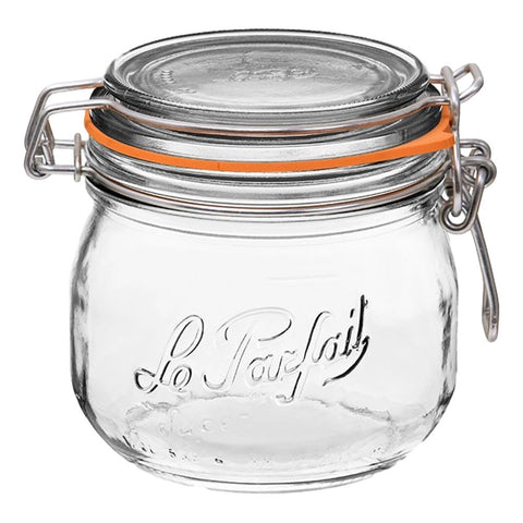Le Parfait Super Jar is perfect for pantry-storage and seasonal preserves.