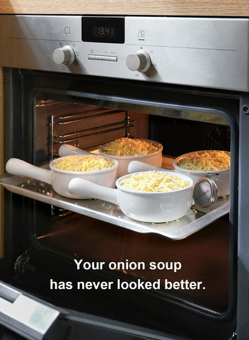 LE TAUCI dishwasher-safe bowl ensures easy cleaning and long-lasting finish.