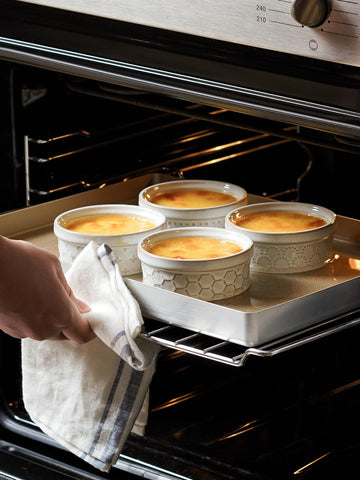 LE TAUCI Arctic White embossed ramekins elevate table presentation and daily servings.