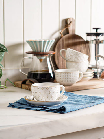 LE TAUCI latte art-capable cup with a comfortable handle for easy lifting