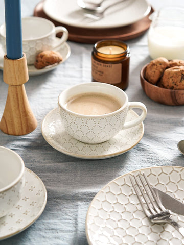 LE TAUCI round-bottom cup promotes fuller flavor and aroma