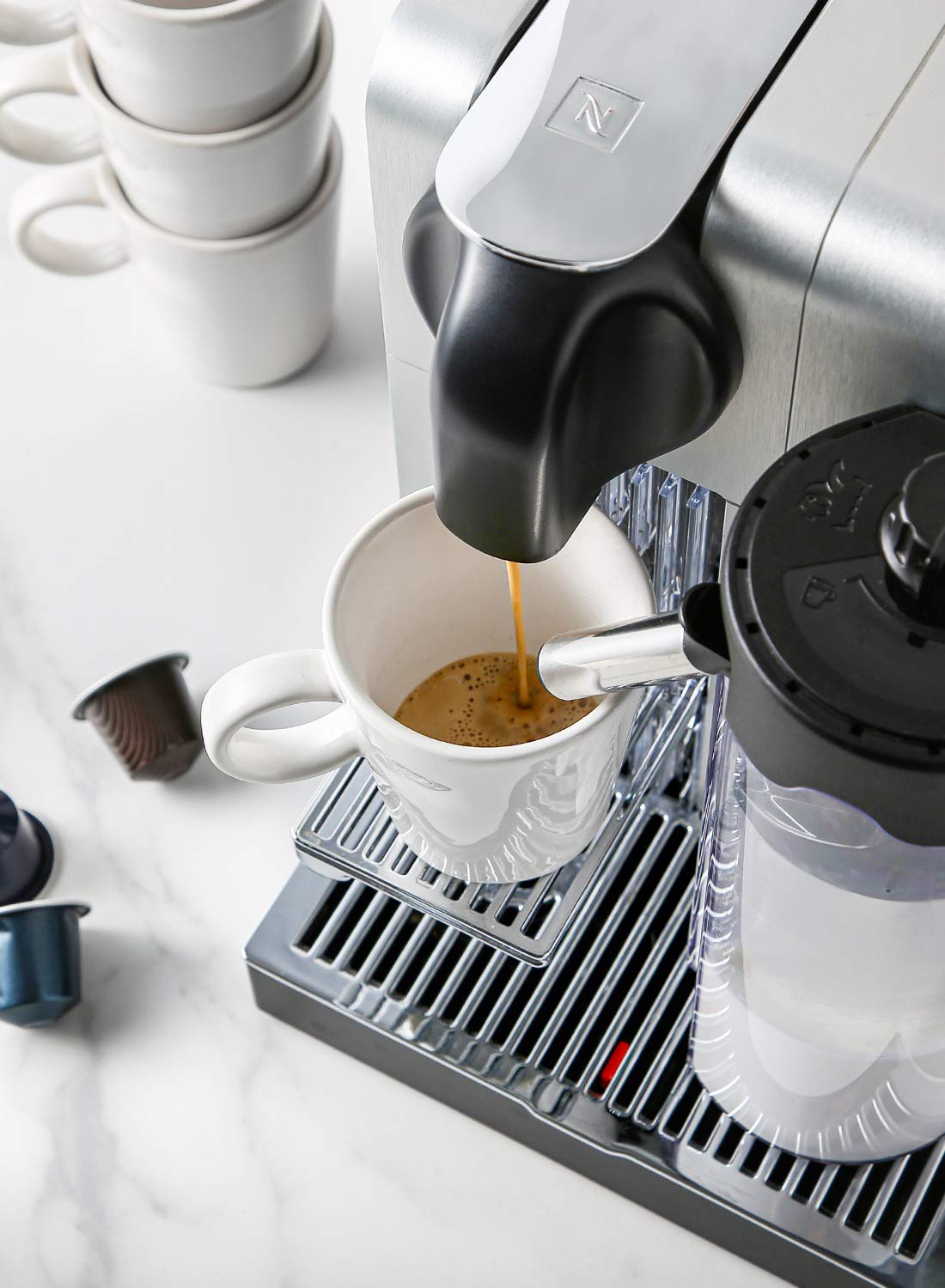 LE TAUCI ceramic espresso cups 5 oz with heat-retaining walls.