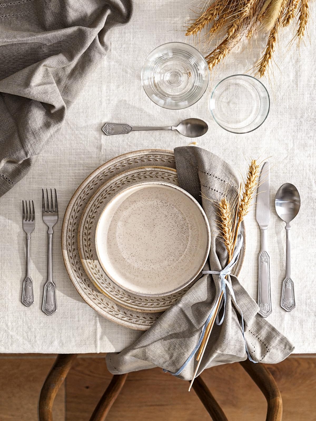 LE TAUCI 8-inch salad plate with wheat embossing for daily salads