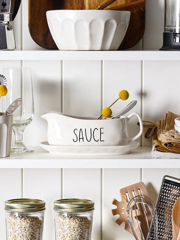LE TAUCI glaze surface is dishwasher-safe for daily cleaning.