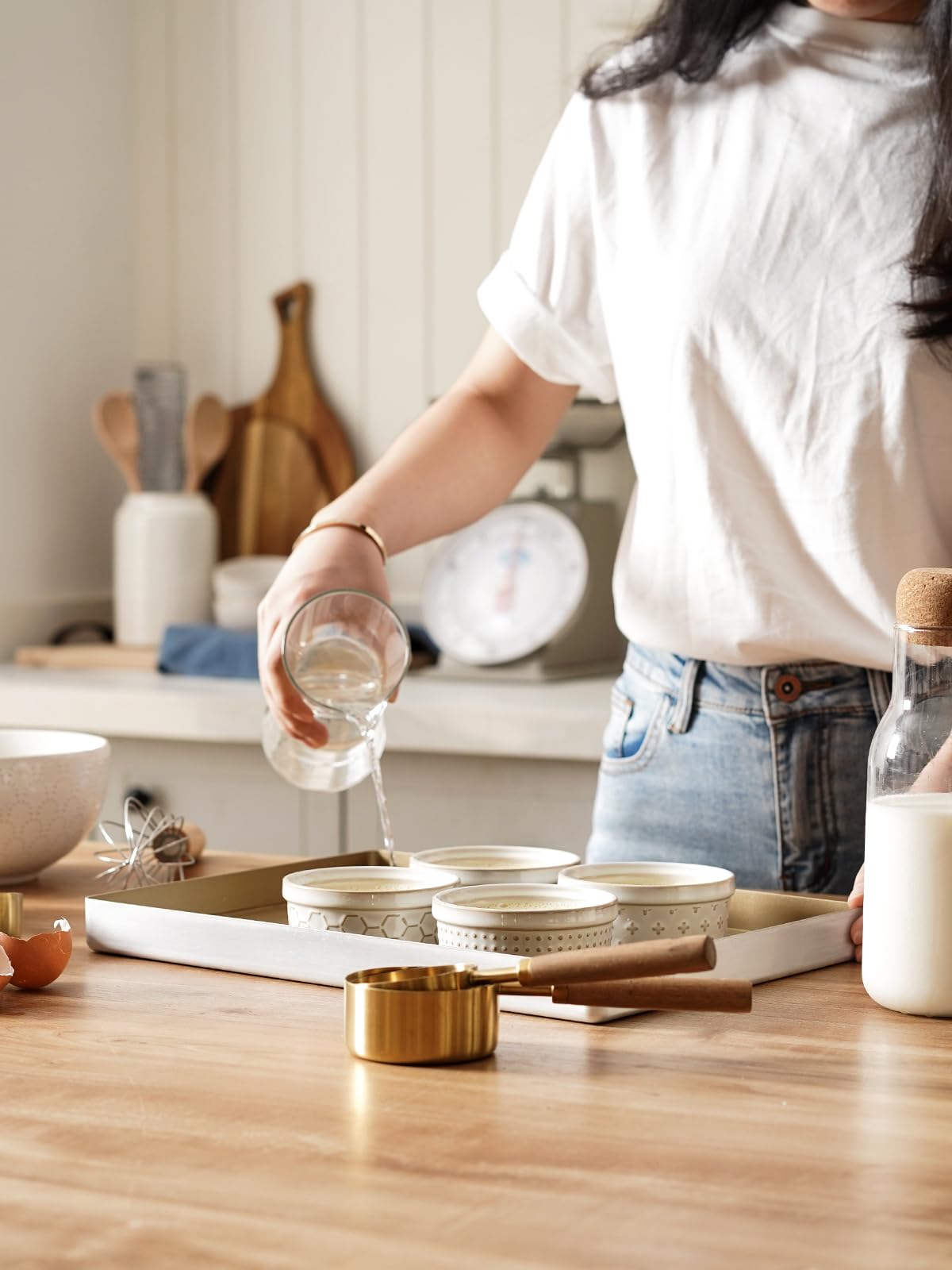 LE TAUCI ramekins dishwasher-safe for easy cleaning.