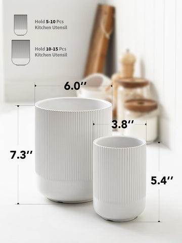 LE TAUCI small holder fits up to 10 flatware sets for organized dining