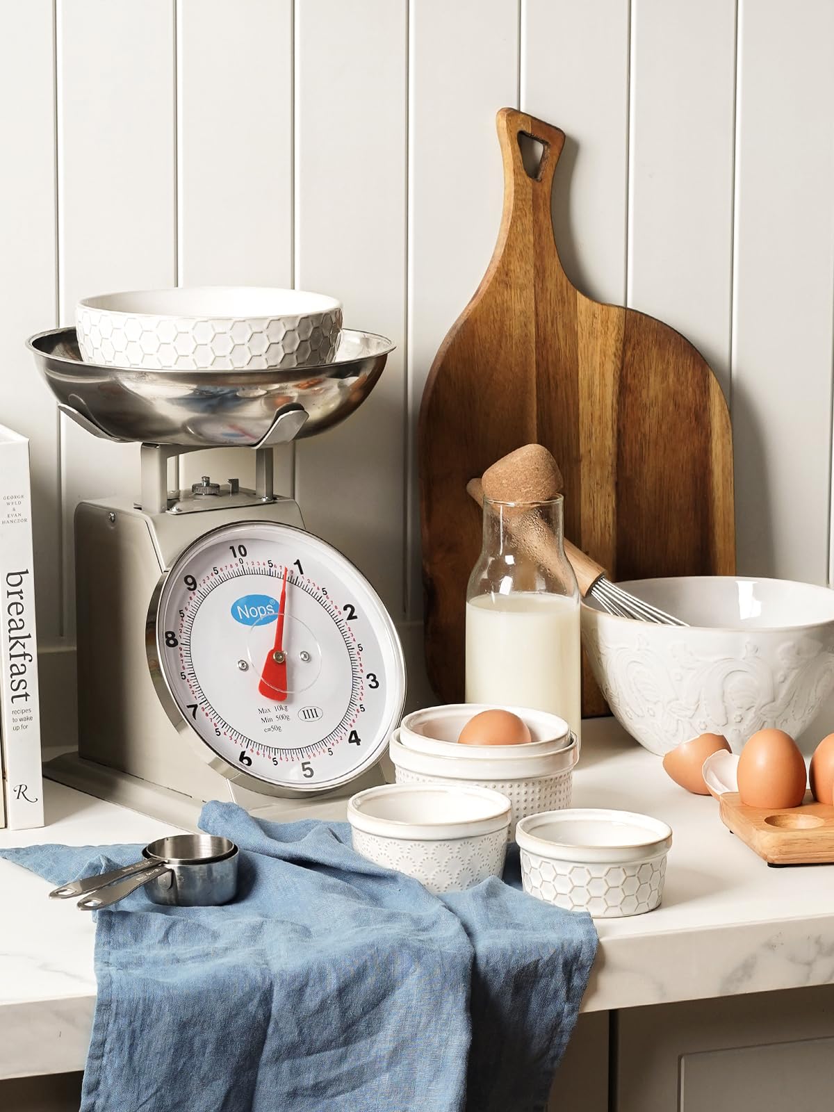 LE TAUCI embossed farmhouse design enhances dining moments.