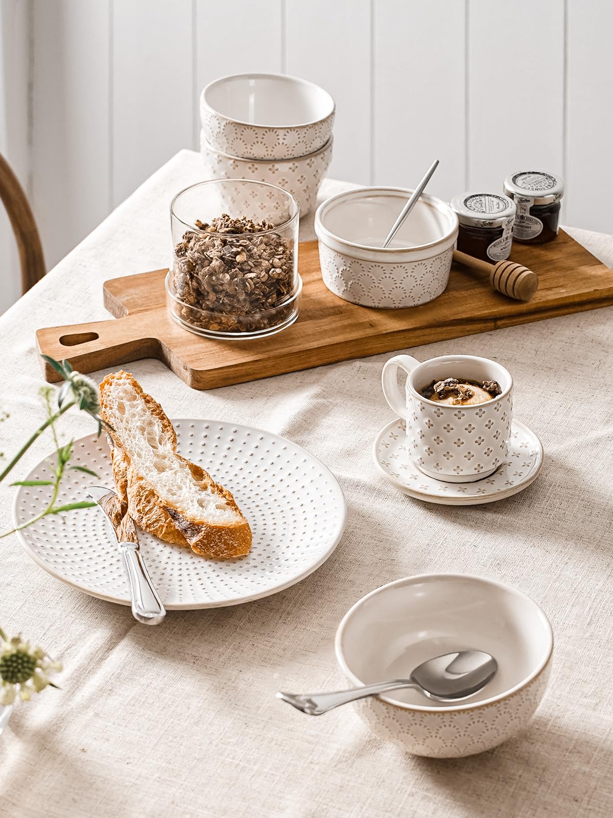 LE TAUCI espresso cups with saucers showcase elegant embossing for refined moments