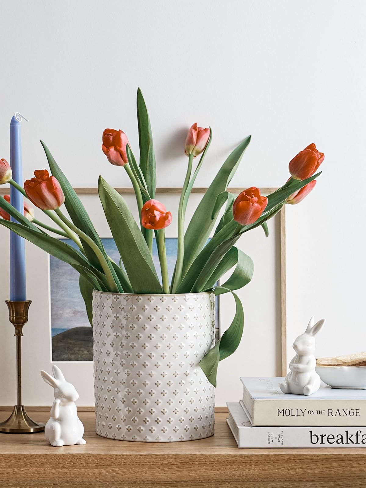 LE TAUCI countertop organizer reduces clutter and keeps essentials accessible.