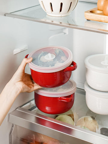 LE TAUCI bowls are oven and microwave safe for reheating leftovers.