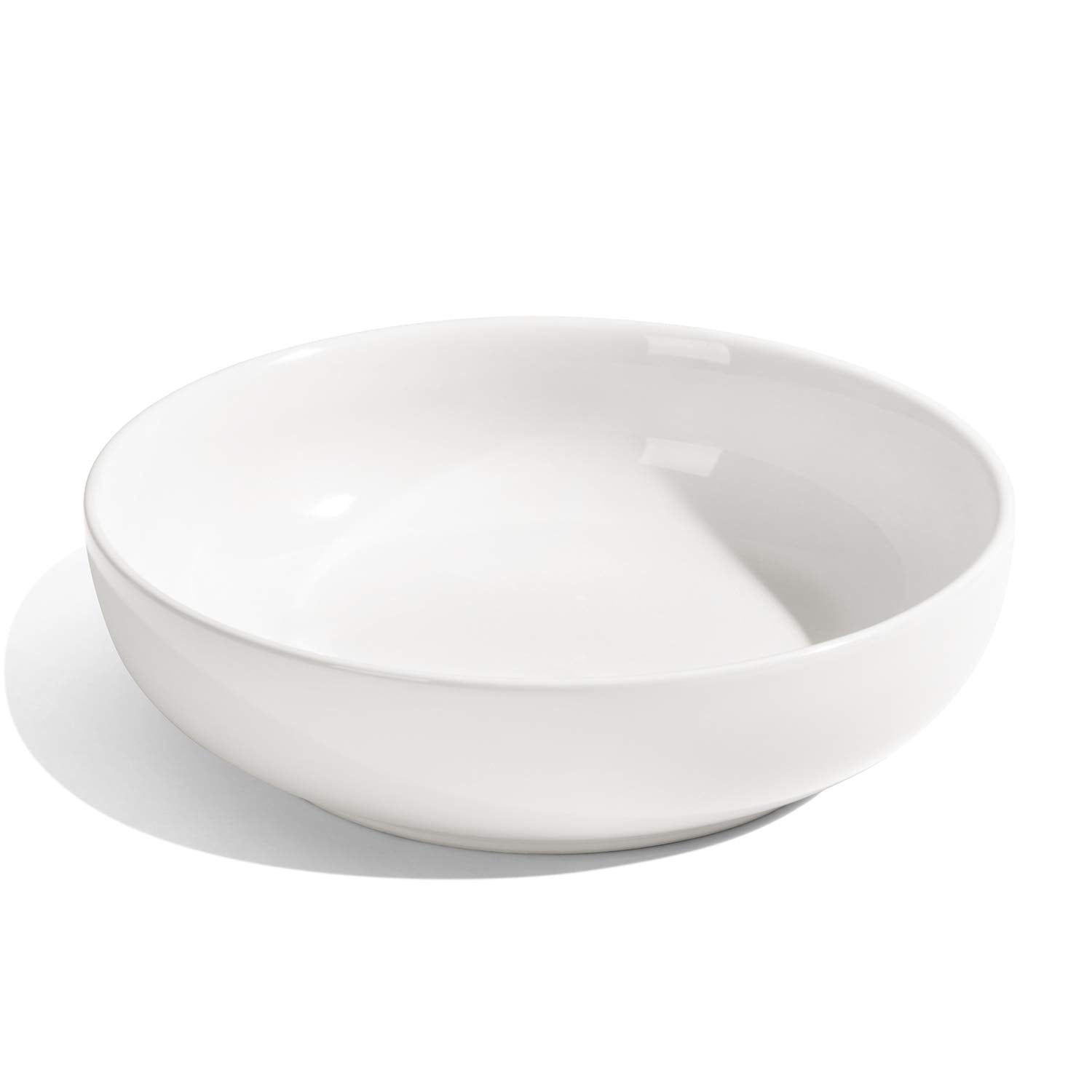 LE TAUCI pasta bowls high edge design helps prevent sauce spills.