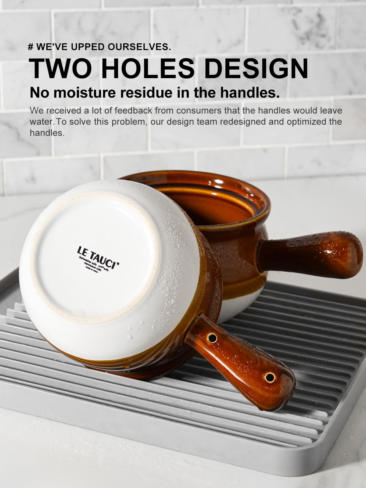 LE TAUCI ceramic soup bowl lid helps trap heat for even reheating.