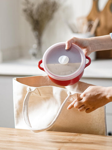 LE TAUCI stackable design saves fridge space with leak-proof lids.