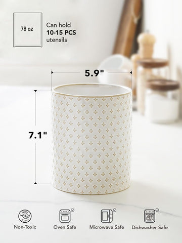 LE TAUCI doubles as a vase or makeup brush organizer