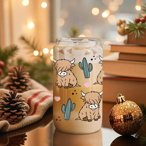 LEADO Highland Cow Cup suits hot or cold drinks at home.