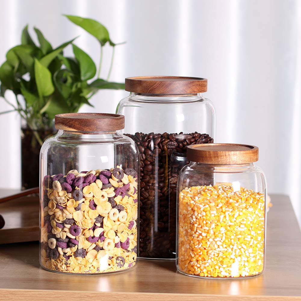 Leaves and Trees Y two-pack keeps kitchen organized with matching jars.