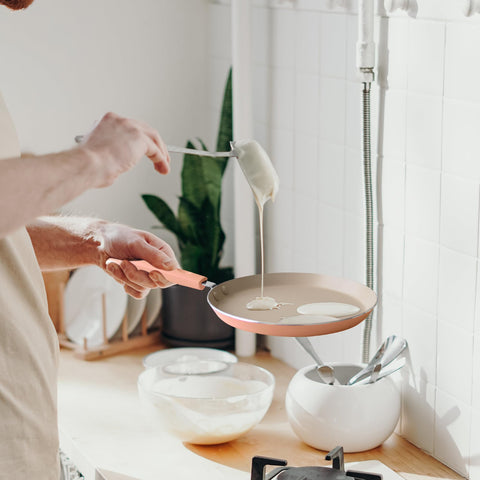 LECOOKING induction-base stainless steel base enables stove compatibility