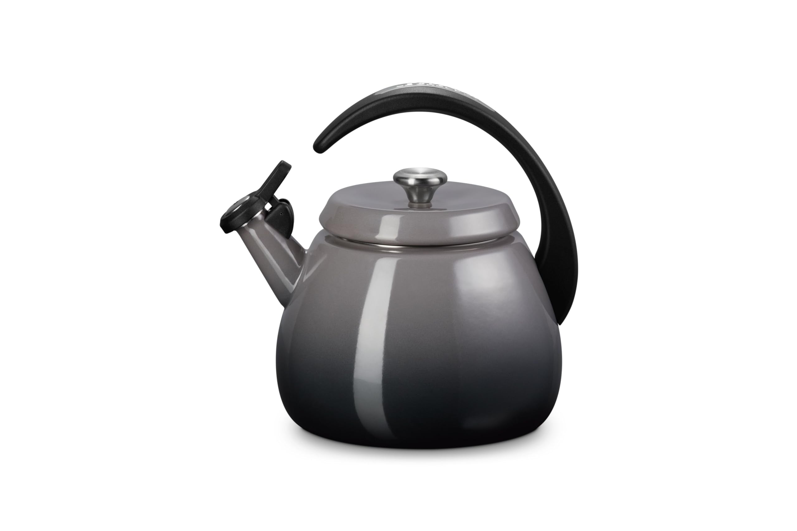 Le Creuset Cloche Kettle Oyster 2.2 qt for fast boiling and flavorful tea