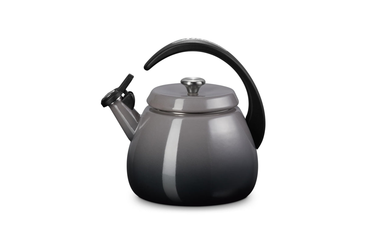 Le Creuset Cloche Kettle Oyster 2.2 qt for fast boiling and flavorful tea
