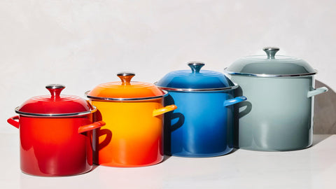 Le Creuset heat-resistant knob stays cool for safe lifting