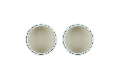 Le Creuset stoneware delivers even heat distribution for consistent baking.