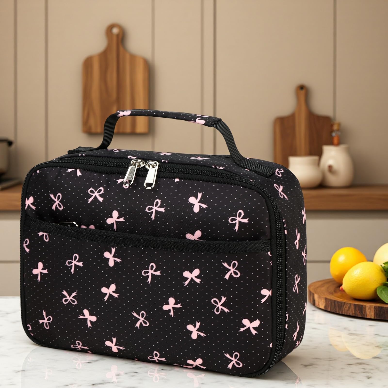 LEDAOU girl's lunch box ideal for school, picnics, and hiking.
