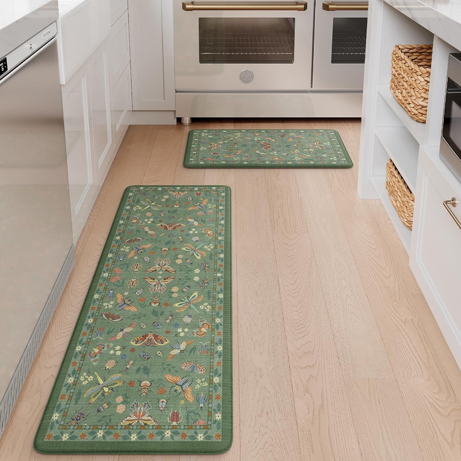 LEEVAN versatile mat for kitchen, desk, and entryways
