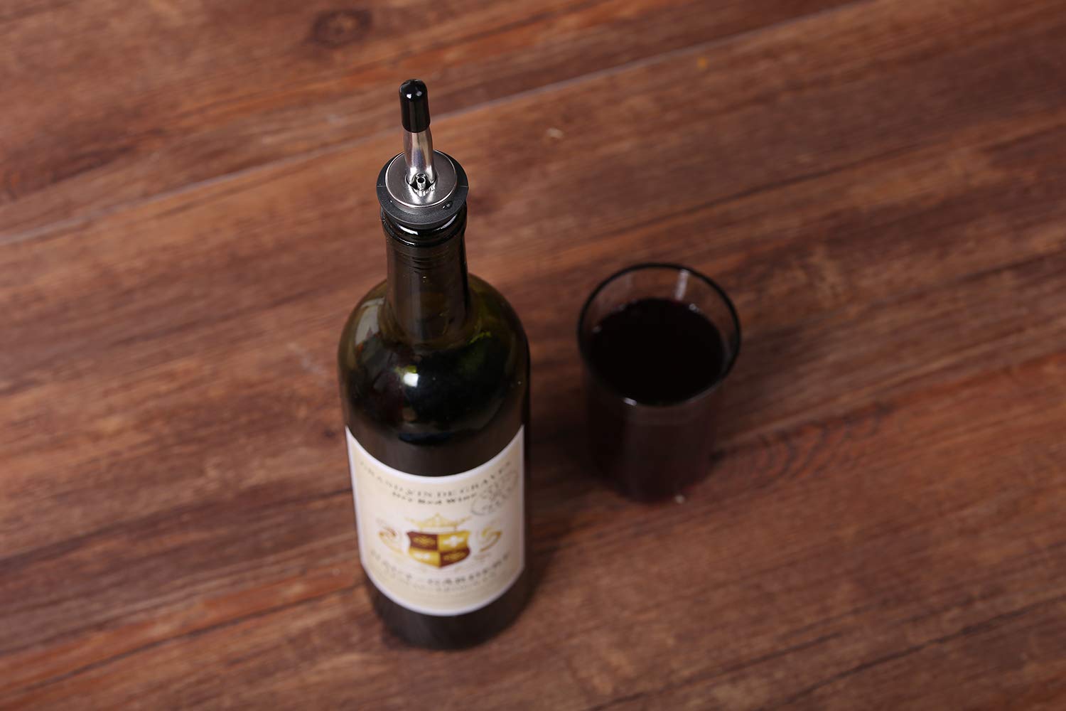 LEGERM bar accessory adds a professional look while guarding pour spouts.