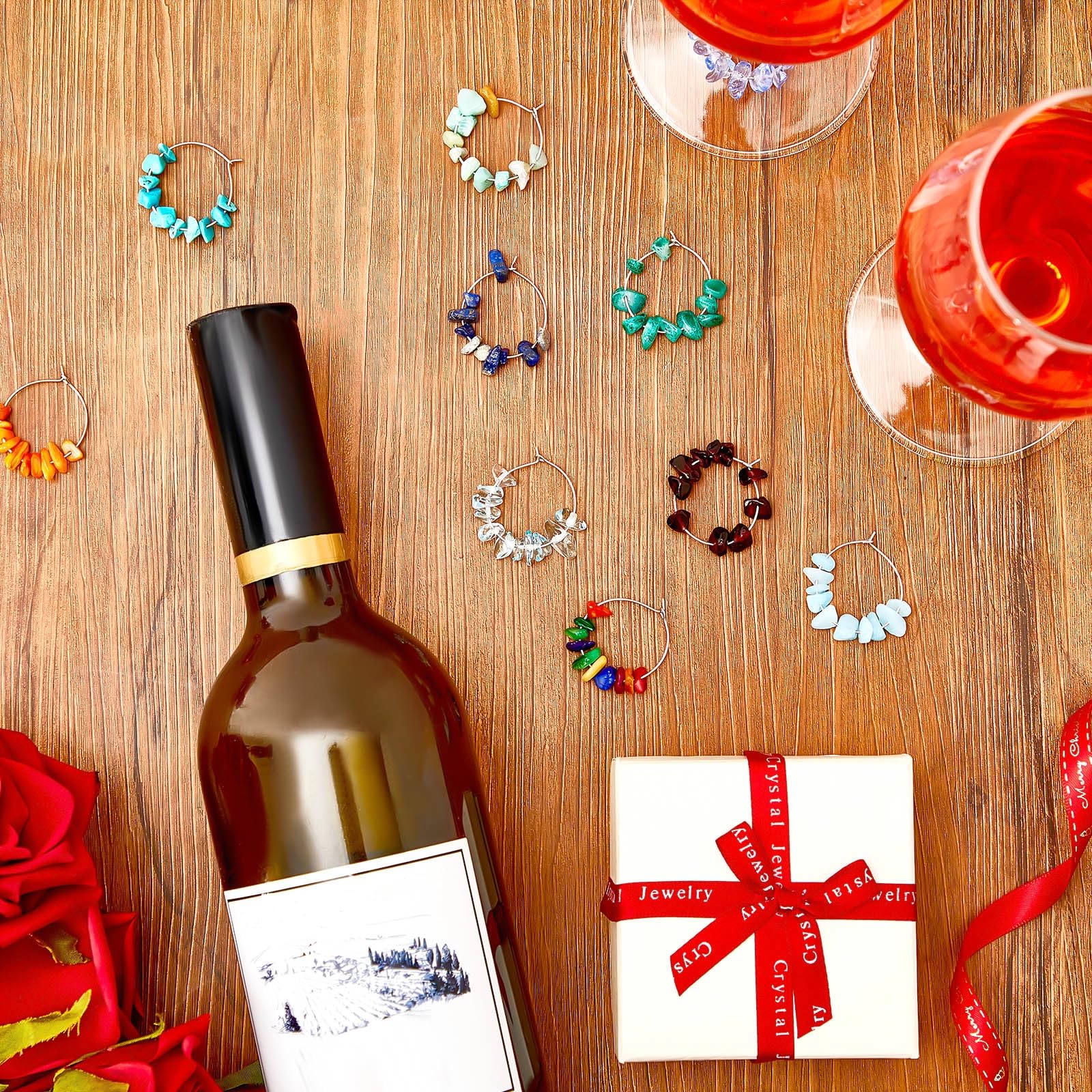 Leinuosen beaded set enhances tastings and celebrations.